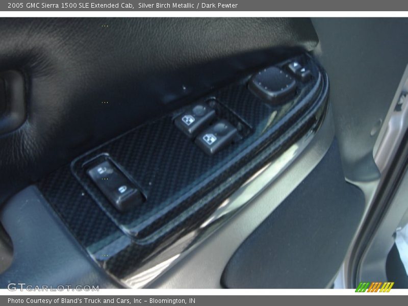 Silver Birch Metallic / Dark Pewter 2005 GMC Sierra 1500 SLE Extended Cab