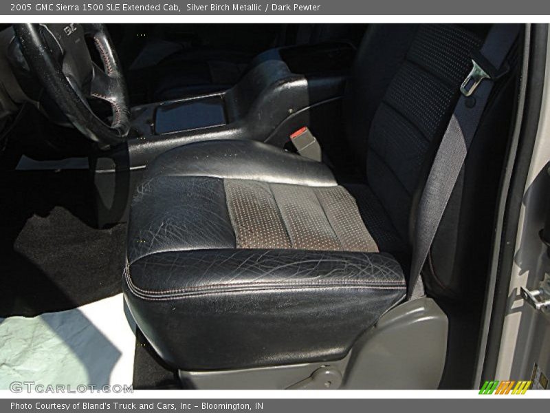Silver Birch Metallic / Dark Pewter 2005 GMC Sierra 1500 SLE Extended Cab