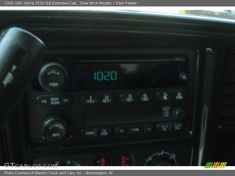 Silver Birch Metallic / Dark Pewter 2005 GMC Sierra 1500 SLE Extended Cab