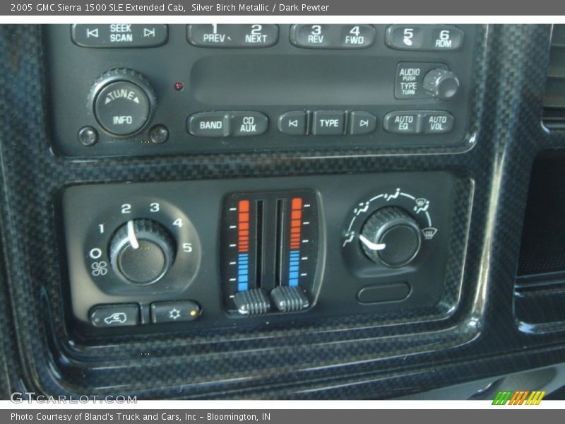 Silver Birch Metallic / Dark Pewter 2005 GMC Sierra 1500 SLE Extended Cab