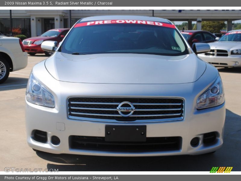 Radiant Silver Metallic / Charcoal 2009 Nissan Maxima 3.5 S