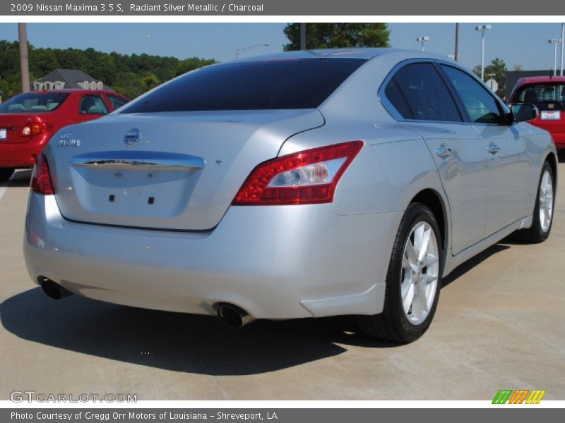 Radiant Silver Metallic / Charcoal 2009 Nissan Maxima 3.5 S