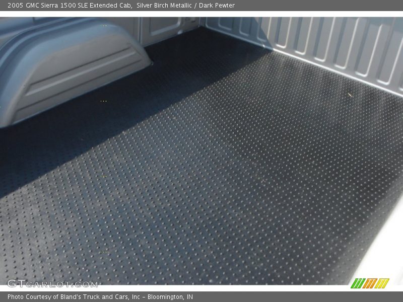 Silver Birch Metallic / Dark Pewter 2005 GMC Sierra 1500 SLE Extended Cab