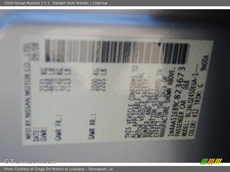 Radiant Silver Metallic / Charcoal 2009 Nissan Maxima 3.5 S