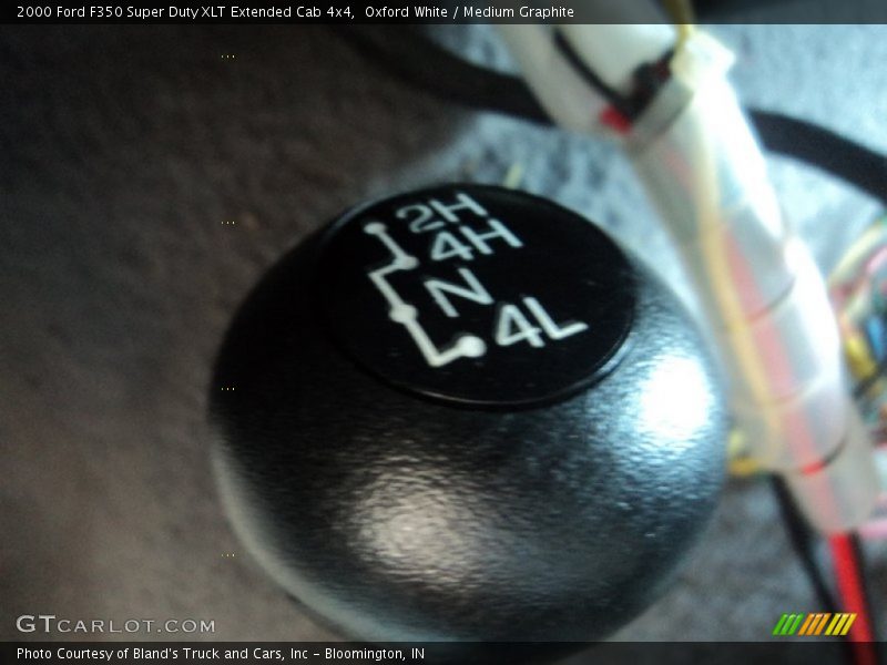Oxford White / Medium Graphite 2000 Ford F350 Super Duty XLT Extended Cab 4x4