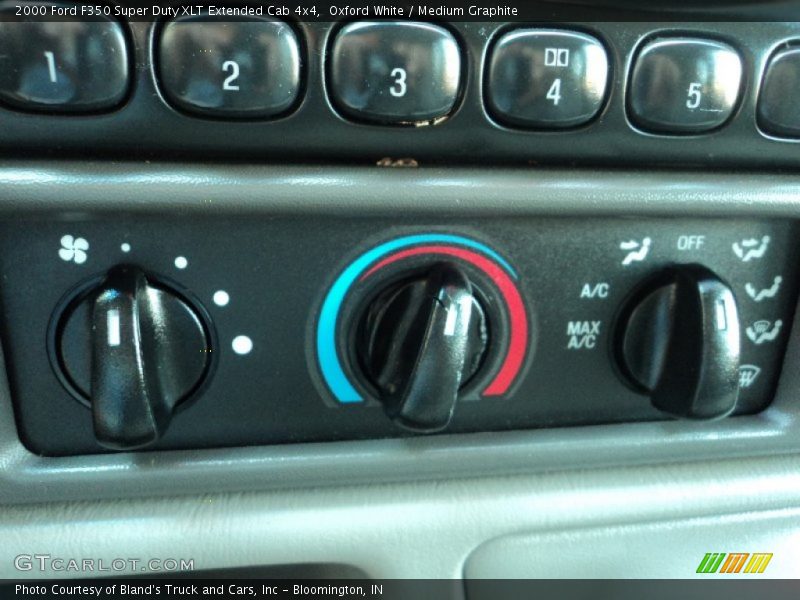 Oxford White / Medium Graphite 2000 Ford F350 Super Duty XLT Extended Cab 4x4