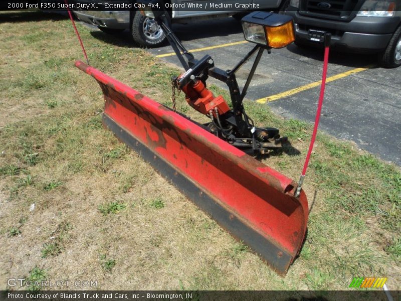 Oxford White / Medium Graphite 2000 Ford F350 Super Duty XLT Extended Cab 4x4