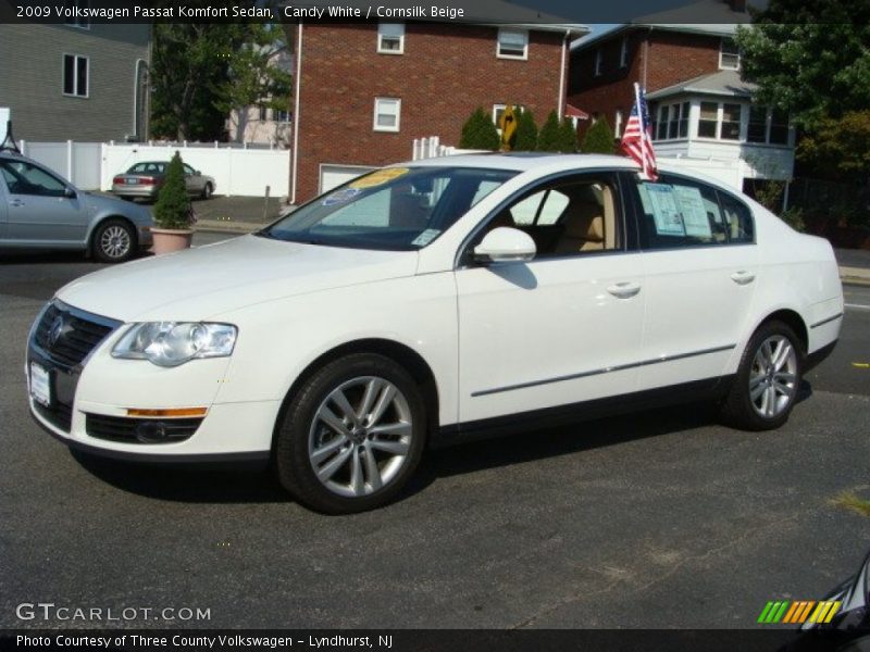 Candy White / Cornsilk Beige 2009 Volkswagen Passat Komfort Sedan