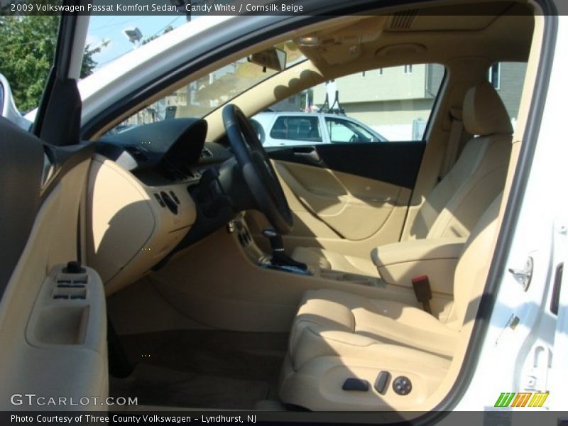 Candy White / Cornsilk Beige 2009 Volkswagen Passat Komfort Sedan