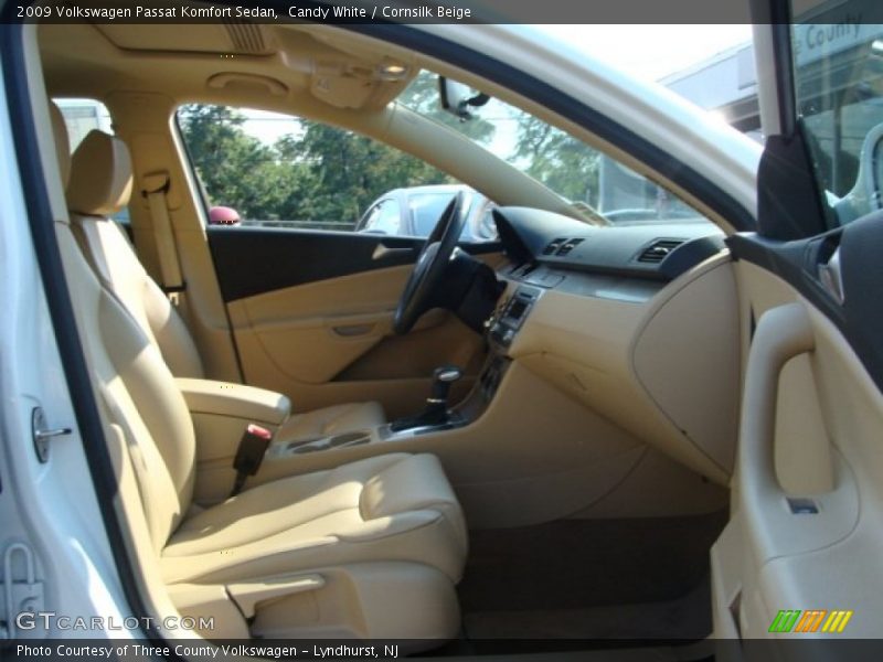 Candy White / Cornsilk Beige 2009 Volkswagen Passat Komfort Sedan