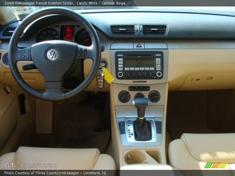 Candy White / Cornsilk Beige 2009 Volkswagen Passat Komfort Sedan