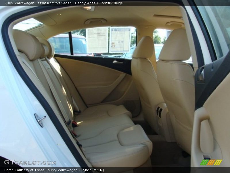 Candy White / Cornsilk Beige 2009 Volkswagen Passat Komfort Sedan