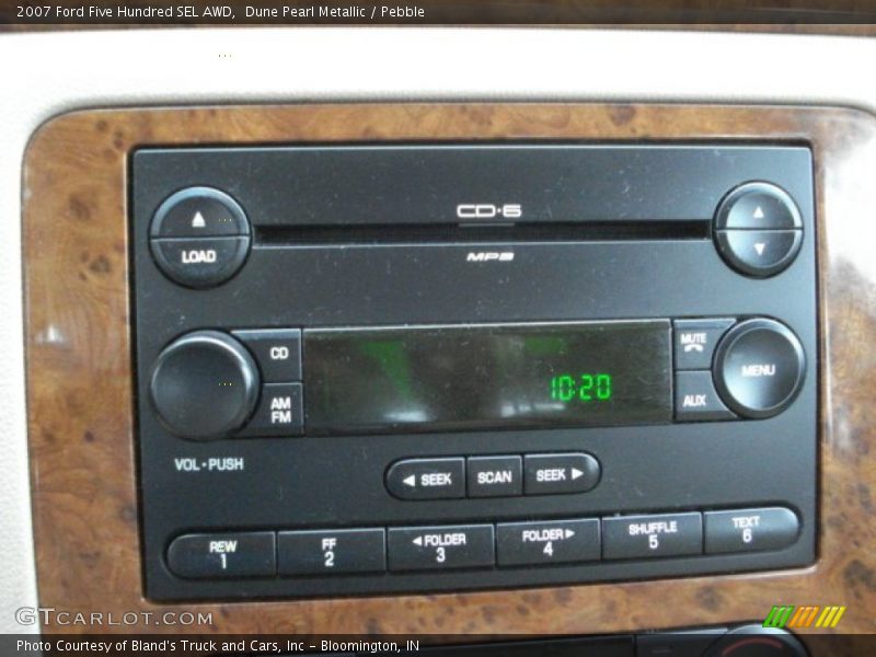 Audio System of 2007 Five Hundred SEL AWD