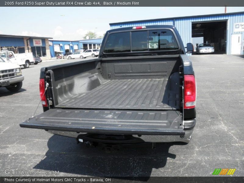 Black / Medium Flint 2005 Ford F250 Super Duty Lariat FX4 Crew Cab 4x4