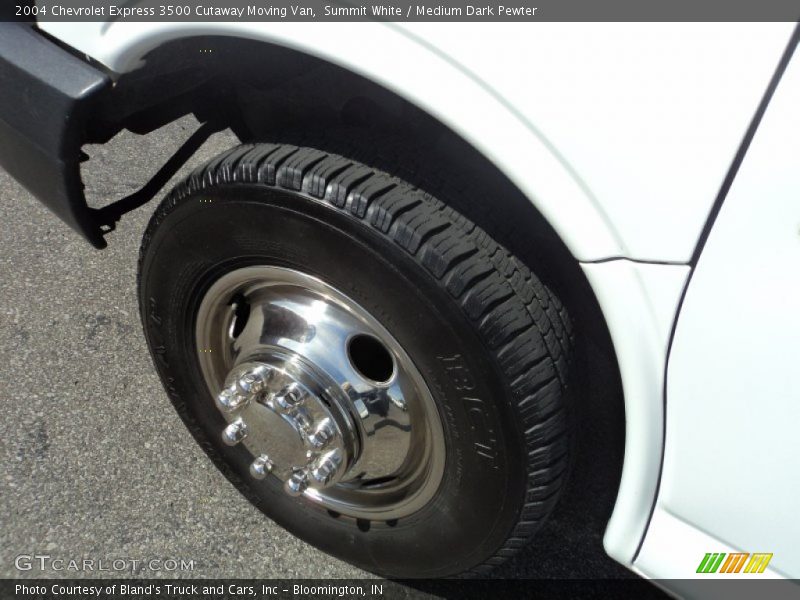 Summit White / Medium Dark Pewter 2004 Chevrolet Express 3500 Cutaway Moving Van