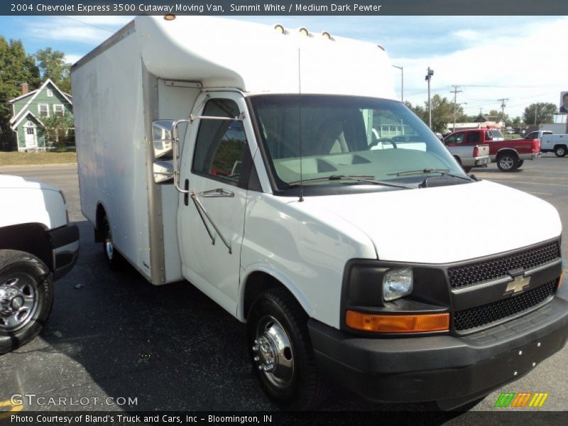 Summit White / Medium Dark Pewter 2004 Chevrolet Express 3500 Cutaway Moving Van