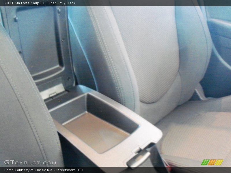 Titanium / Black 2011 Kia Forte Koup EX