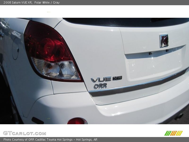 Polar White / Gray 2008 Saturn VUE XR