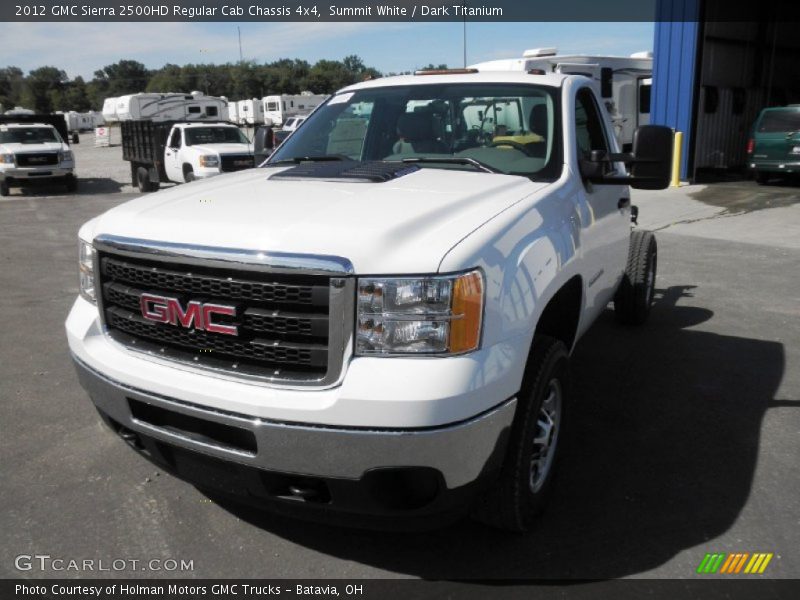 Summit White / Dark Titanium 2012 GMC Sierra 2500HD Regular Cab Chassis 4x4