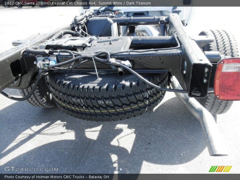  2012 Sierra 2500HD Regular Cab Chassis 4x4 Summit White