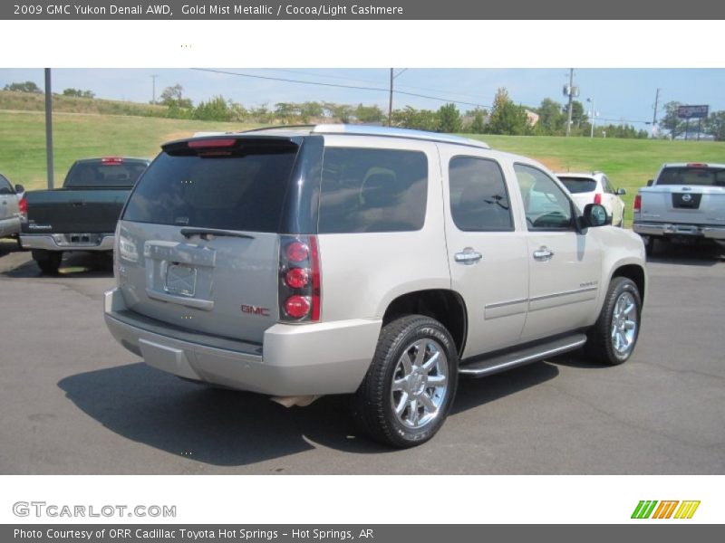 Gold Mist Metallic / Cocoa/Light Cashmere 2009 GMC Yukon Denali AWD