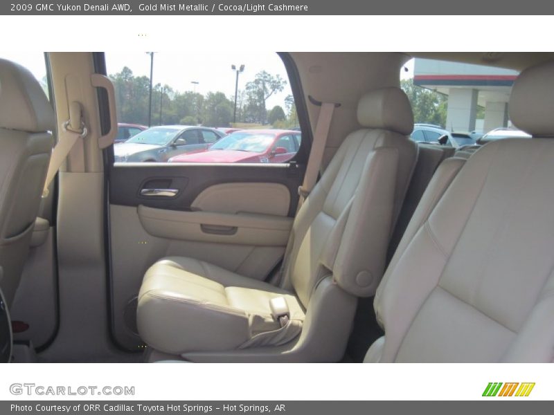 Gold Mist Metallic / Cocoa/Light Cashmere 2009 GMC Yukon Denali AWD