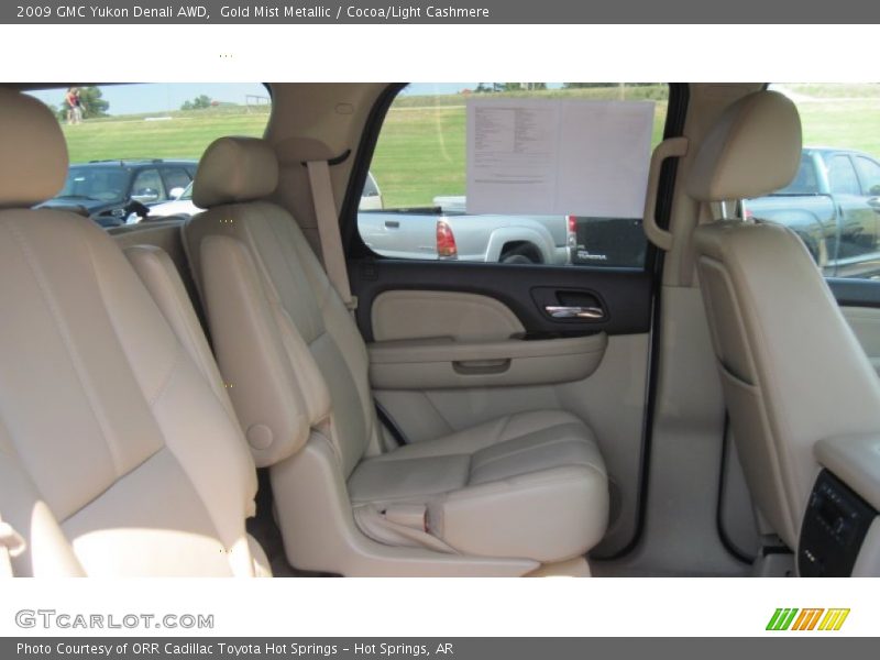 Gold Mist Metallic / Cocoa/Light Cashmere 2009 GMC Yukon Denali AWD