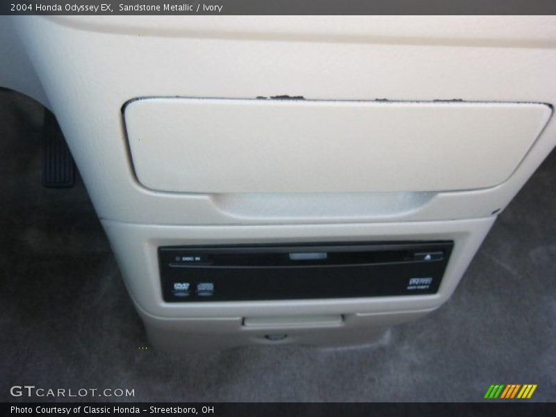 Sandstone Metallic / Ivory 2004 Honda Odyssey EX