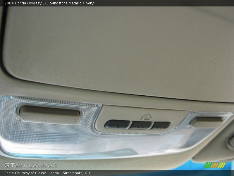 Sandstone Metallic / Ivory 2004 Honda Odyssey EX