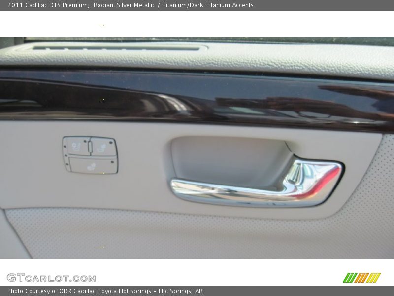 Radiant Silver Metallic / Titanium/Dark Titanium Accents 2011 Cadillac DTS Premium