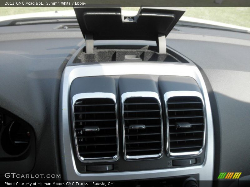 Controls of 2012 Acadia SL