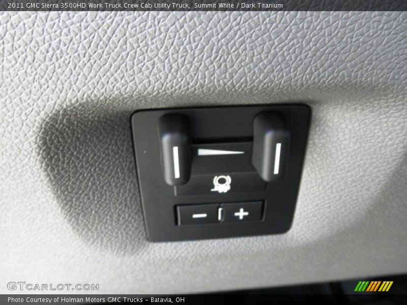 Summit White / Dark Titanium 2011 GMC Sierra 3500HD Work Truck Crew Cab Utility Truck