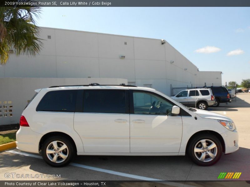 Calla Lilly White / Gobi Beige 2009 Volkswagen Routan SE