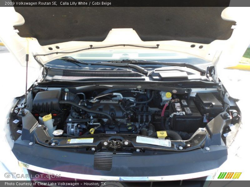 Calla Lilly White / Gobi Beige 2009 Volkswagen Routan SE