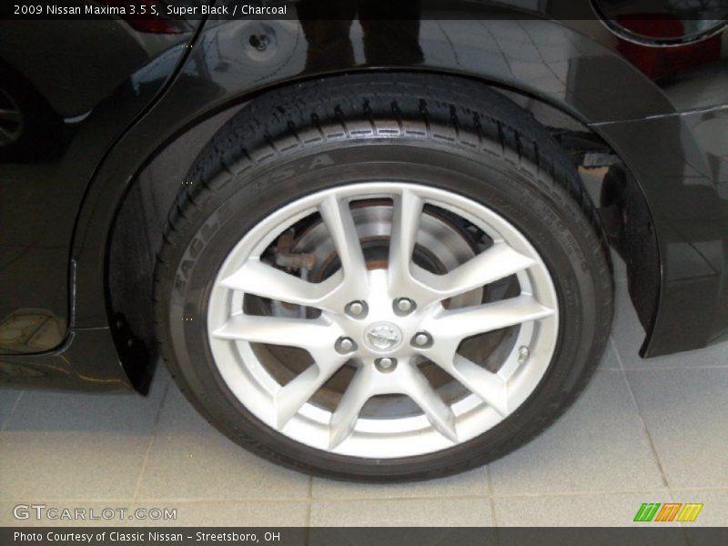 Super Black / Charcoal 2009 Nissan Maxima 3.5 S