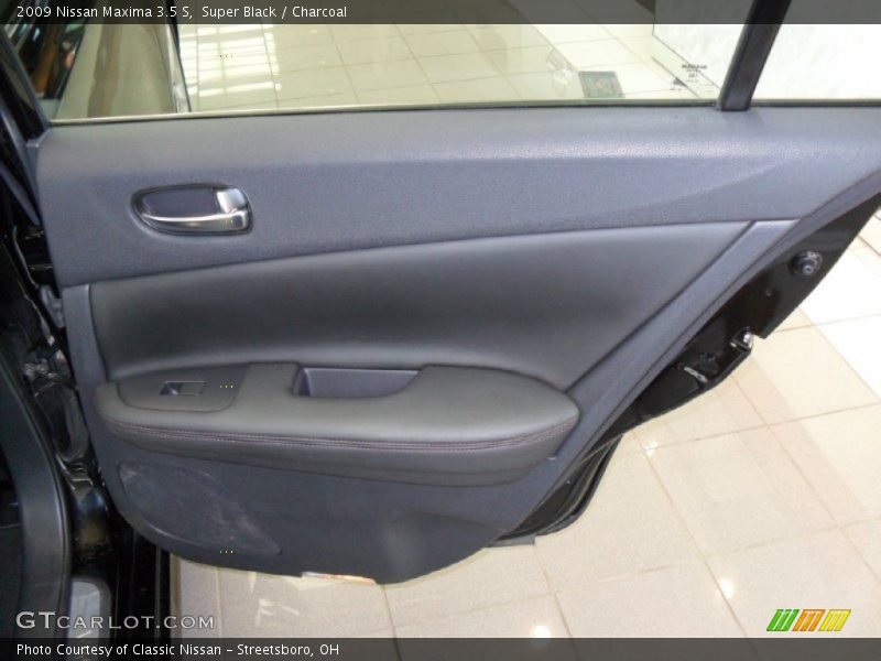 Super Black / Charcoal 2009 Nissan Maxima 3.5 S