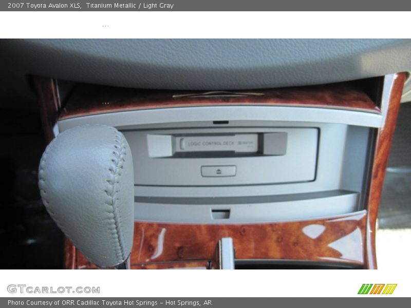 Titanium Metallic / Light Gray 2007 Toyota Avalon XLS