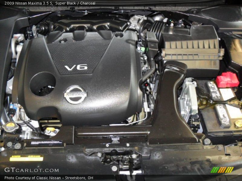 Super Black / Charcoal 2009 Nissan Maxima 3.5 S