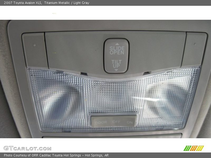 Titanium Metallic / Light Gray 2007 Toyota Avalon XLS