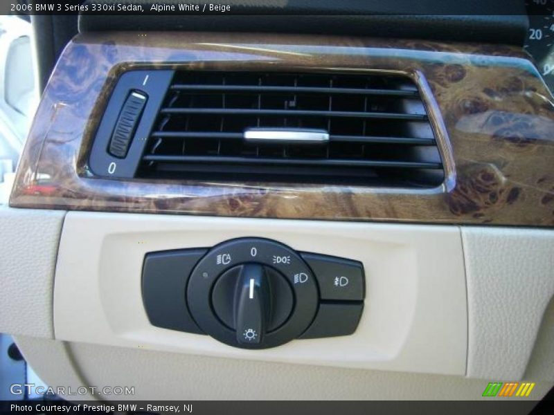 Alpine White / Beige 2006 BMW 3 Series 330xi Sedan