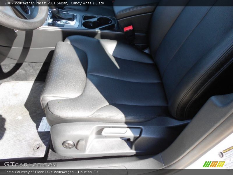 Candy White / Black 2007 Volkswagen Passat 2.0T Sedan