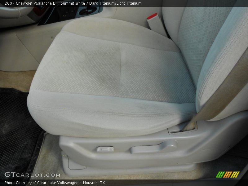 Summit White / Dark Titanium/Light Titanium 2007 Chevrolet Avalanche LT