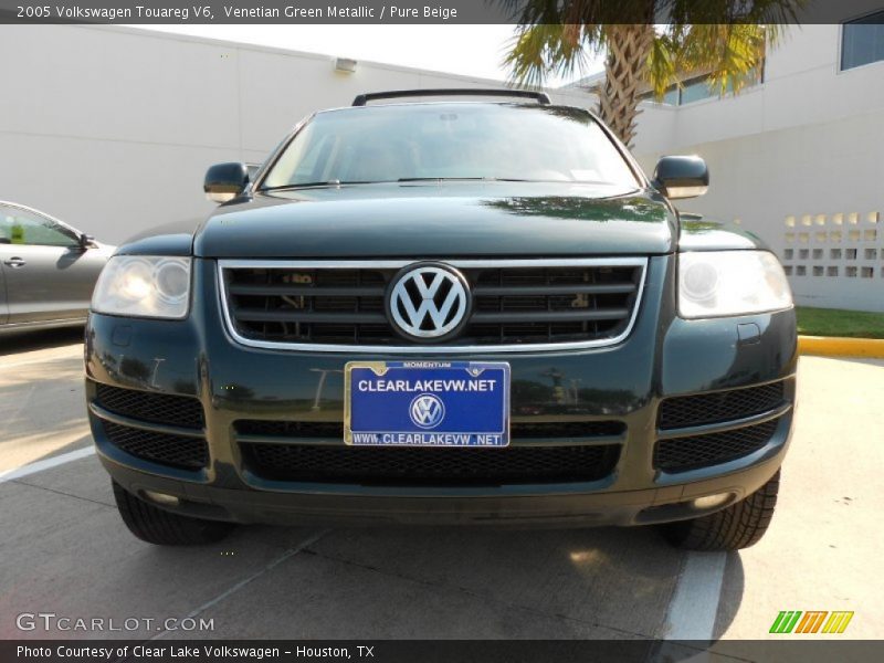Venetian Green Metallic / Pure Beige 2005 Volkswagen Touareg V6
