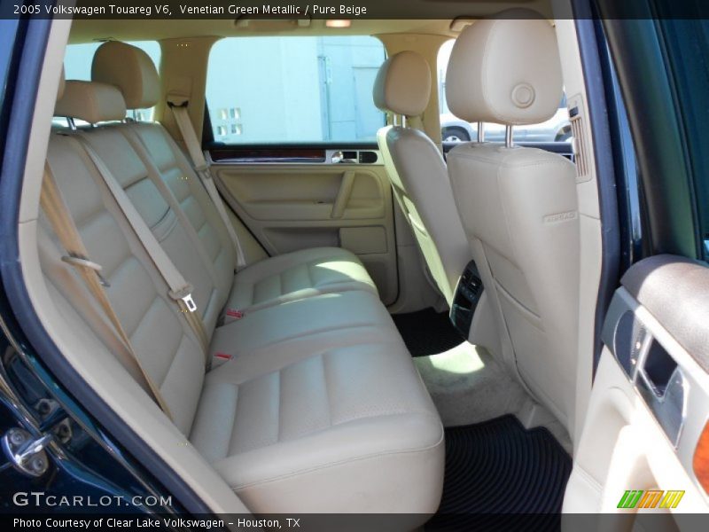 Venetian Green Metallic / Pure Beige 2005 Volkswagen Touareg V6