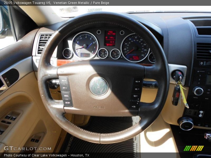 Venetian Green Metallic / Pure Beige 2005 Volkswagen Touareg V6
