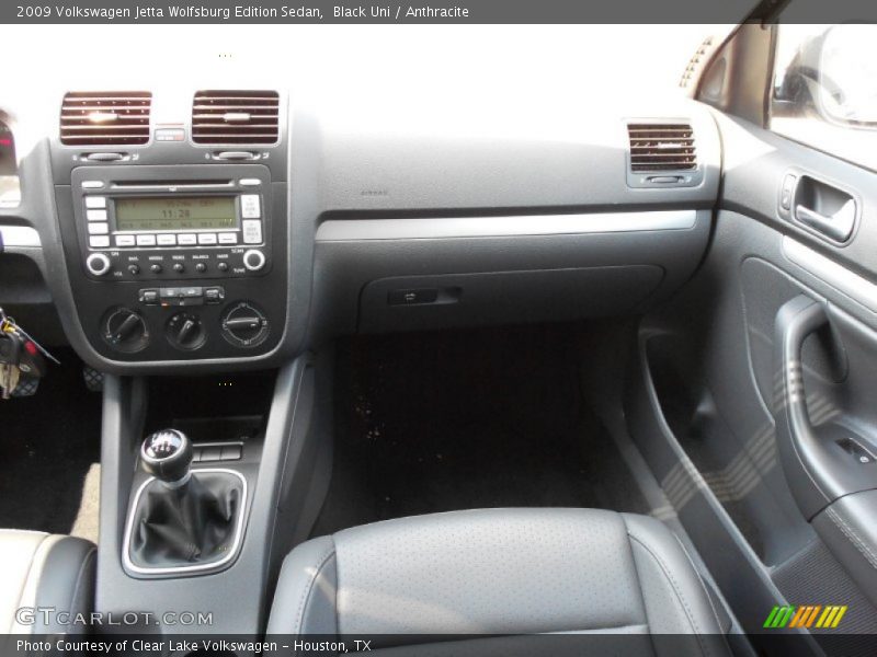 Black Uni / Anthracite 2009 Volkswagen Jetta Wolfsburg Edition Sedan