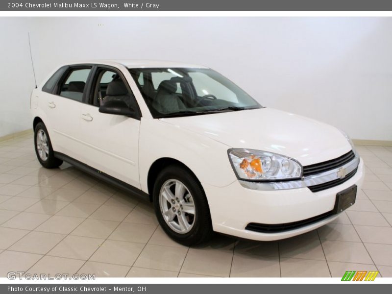 White / Gray 2004 Chevrolet Malibu Maxx LS Wagon