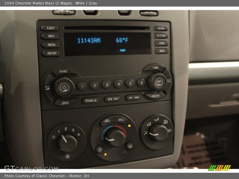 White / Gray 2004 Chevrolet Malibu Maxx LS Wagon
