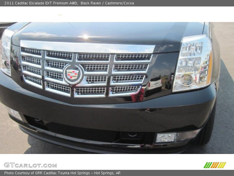 Black Raven / Cashmere/Cocoa 2011 Cadillac Escalade EXT Premium AWD