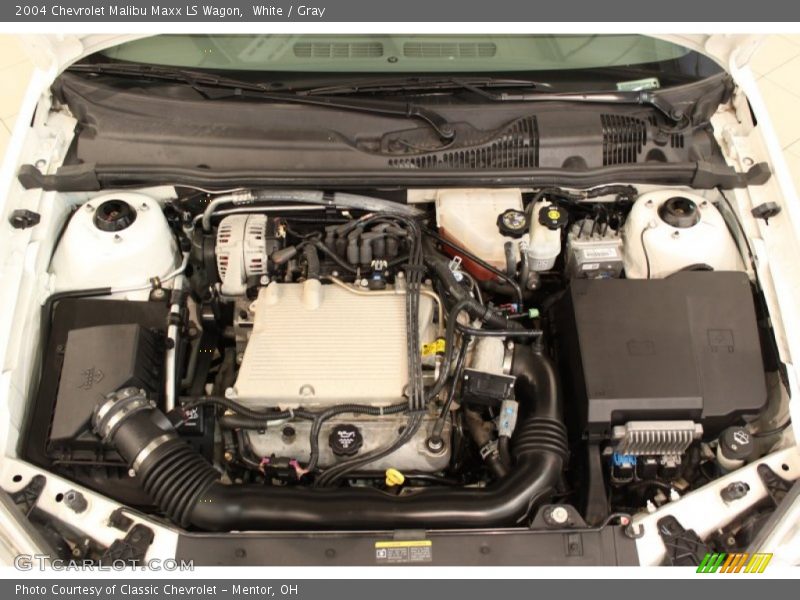 White / Gray 2004 Chevrolet Malibu Maxx LS Wagon